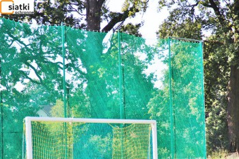 Siatki Oborniki - Wytrzymała siatka na boisko szkolne do piłkochwytów dla terenów Obornik
